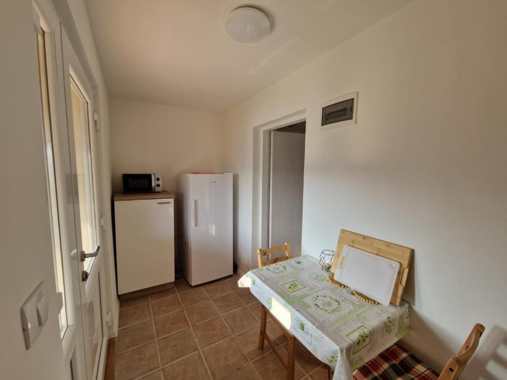 Aloe Apartment ราบัซ ภายนอก รูปภาพ